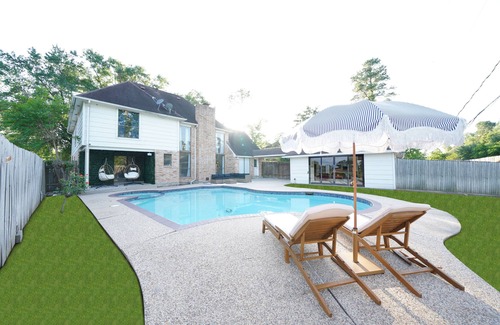 Klein Maison | Ultimate Oasis: Heated Pool, Spa, Game Room, Theatre, Sleeps 14+