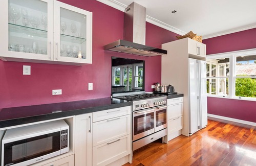 Springfield Maison | Springfield Rise Lodge - Rotorua Holiday Home