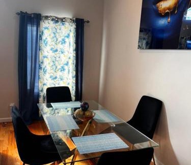 Newark Appartement | SPRINGVIEW HOMES 12MINS FROM EWR & 3 MINS FROM UNIVERSITY HOSPITAL