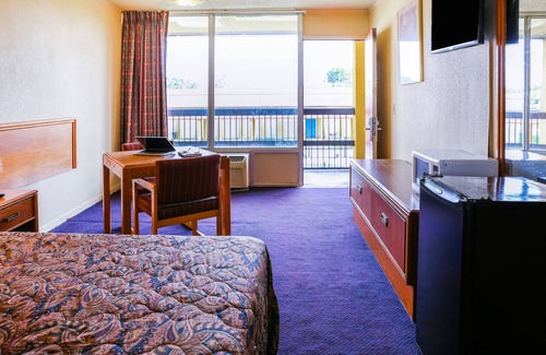 Opelika Hôtel | Springwood Hotel