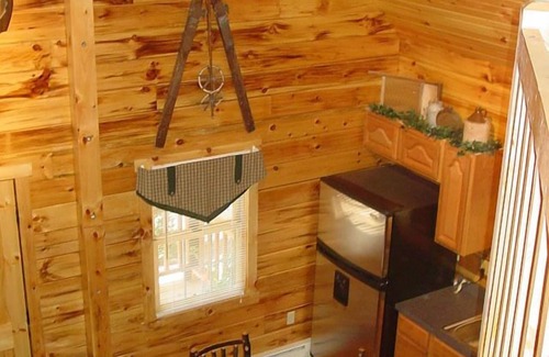 New Columbia Cabine | Spruce Run Hideaway, Log Cabin seul sur 245 acres de forêt, Lewisburg Pa