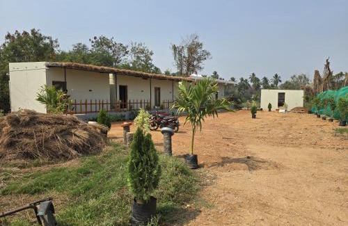 Kamalapur Maison | SPS EMPIRE HOME Stay