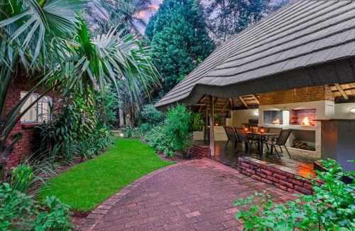Tzaneen Maison | Spurflower