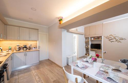 Diakofto Appartement | SPYROS APARTMENT