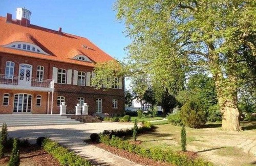 Putnitz Appartement | Squire House - Château Pütnitz - Canoë spéciale de 4 U (05 Sept-18 Juin)
