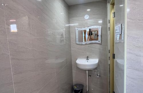 Kanipakam Hôtel | SRI HARI RESIDENCy
