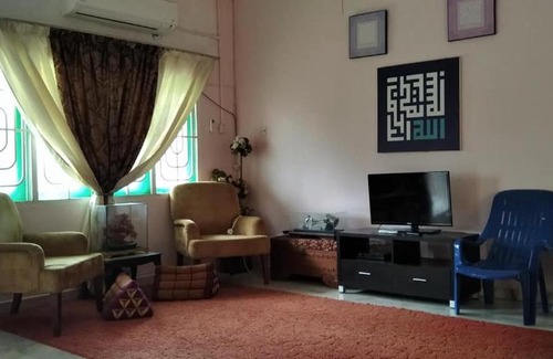 Hulu Selangor Maison | Sri Ledang Homestay Kuala Kubu Bharu