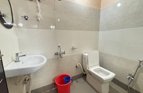 Krishnanagar Maison | Sri Mayapur Chandrodaya Guest House
