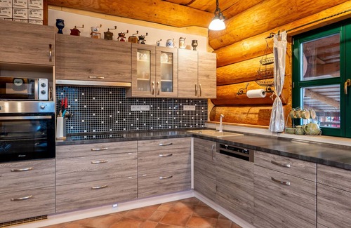 Benesov nad Cernou Maison | Srub Pohodář by Interhome