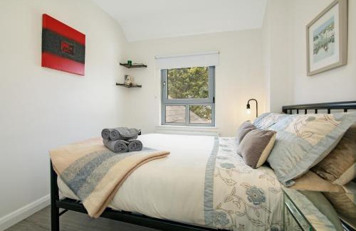Sligo Maison | St. Edwards Hill