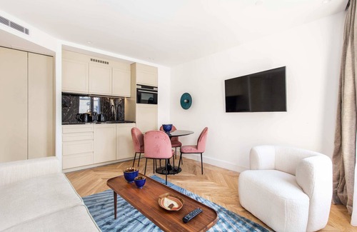 Pigalle Appartement | St Georges - Superbe appartement une Chambre