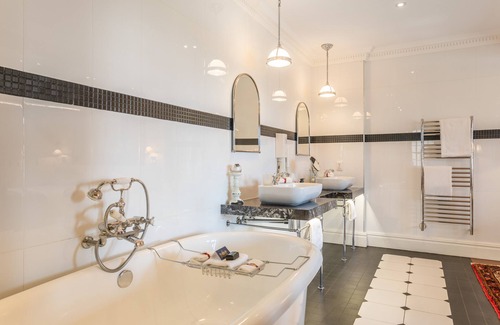 St. James Villa | St Jame's Cape Hollandais
