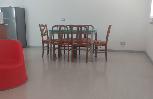 Borgomanero Appartement | St. John House. Downtown apartment, pets allowed
