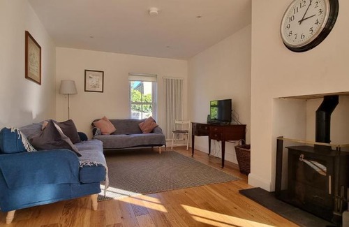 Strangford Maison | St Johns