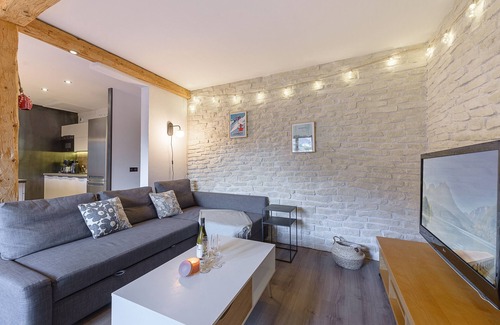 Saint-Jorioz Appartement | ST JORIOZ - Le Cosy Berlet, T2 vue Tournette
