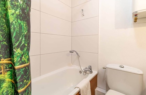 Le Busca Appartement | ST JOSEPH 18 : Le Busca - Métro/tram/Bus