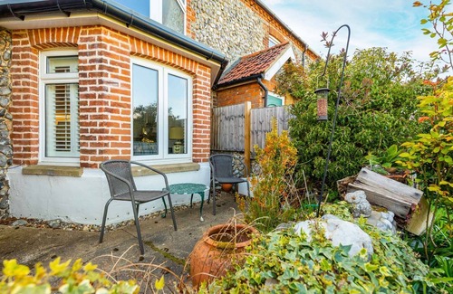 West Runton Cottage | St Josephs Cottage | 3-bedroom North Norfolk Holiday Cottage