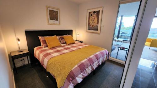 St Kilda Appartement | St Kilda vibes - City views, airy 1 bed sleeps 2-4