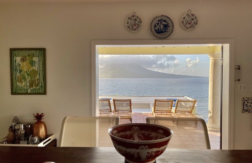 Frigate Bay Villa | St Kitts Two for one Luxury Villa & Private Beach Lounge Une vue imprenable!