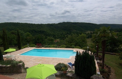 Saint-Medard Maison | MAISON ST MEDARD TYPIQUE DU LOT AVEC PISCINE ENTIÈREMENT PRIVÉE