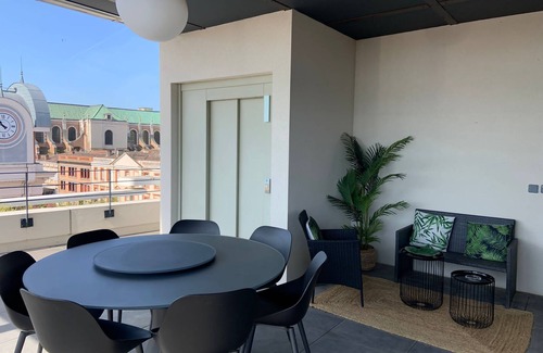 Montauban Appartement | St. Edward's Penthouse