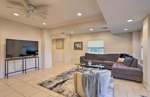Coquina Key Maison | St Petersburg Hideaway with Fire Pit and Grill!
