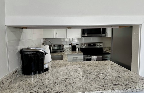 College Town Maison | Stadium Stay 2 Bedroom