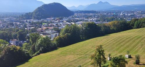 Gnigl Appartement | Stadtbauernhof Salzburg - Ferienwohnung - Gut Unterleithen