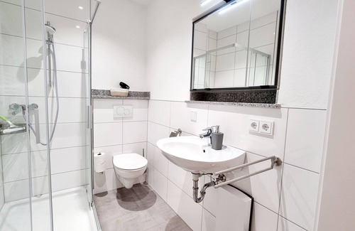 Weingarten Appartement | Stadtgarten-Studio + parking in the center
