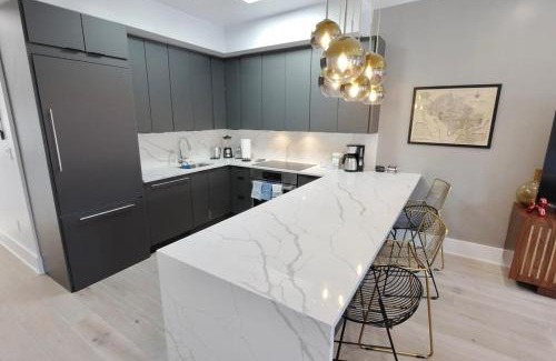 Logan Circle Appartement | Stairway to Heaven - Parking