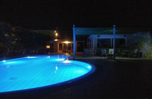 Razata Appartement | Stamatia Studios