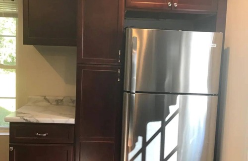 Stamford Appartement | Stamford CT Guest Suite. Spacious, private home for visiting family & friends