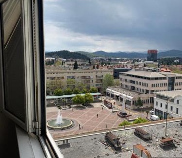 Downtown Appartement | Stan u strogom centru grada