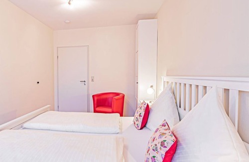 Langsur Lit Et Petit-Déjeuner | Standard Doppelzimmer mit Balkon - Weingut Johannishof