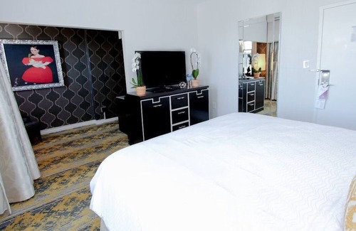 Kalorama Heights Hôtel | Standard King, Churchill Hotel, Business Center, Dupont Circle Proximity