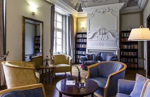 Neustadt-Glewe Maison | Standard room, shower, toilet, non-smoking - Hotel Schloss Neustadt-Glewe