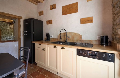 Alzonne Maison | Gîte STANDING climatisé Piscine PRIVEE Chauffée avec terrasse et SPA