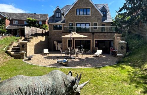 Bishop's Stortford Appartement | Stansted Airport Stay, Parking and Luxury Suite