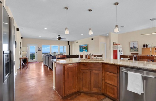 Johnson City Maison | Stanton Valley | Family Friendly Retreat with Pool