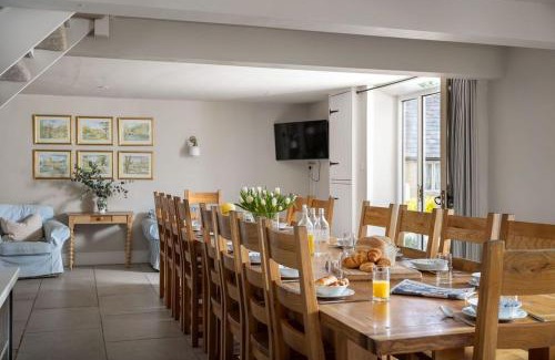 Condicote Maison | Stanway House, 8 bedroom, 8 Bath