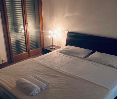 Pagnano Maison | Stanza privata con bagno su appartamento condiviso