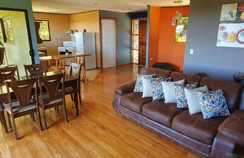 Sierra Maison | STAR HOUSE MONTEVERDE-Détendez-vous et profitez d'un endroit à la montagne