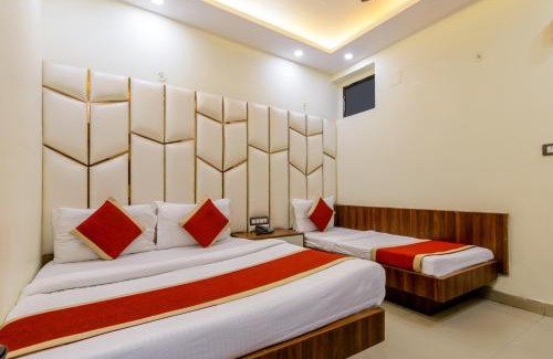 Paharganj Maison | Star Palace by The Vivan Stay New Delhi Railway Station