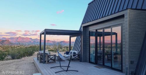 Study Butte-Terlingua Appartement | Stardust Big Bend Luxury A-Frame#1 with a fab view