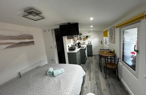 Killotteran Appartement | Stardust Studio E32AK40