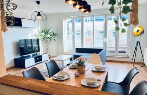 Leipziger Vorstadt Appartement | STARiVA - Terrasse über Dresden - Kaffeemachine - Netflix - Brettspiele