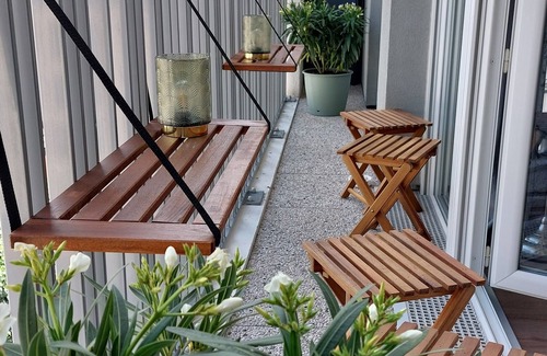 Les Puces de Saint-Ouen Appartement | Starry in SO/ JO: pass metro offert