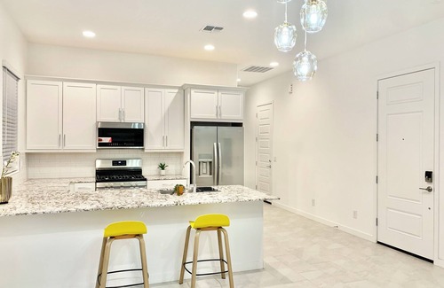 Terracita Maison | Starry Cardinal Stadium Guest House