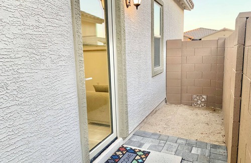 Terracita Maison | Starry Cardinal Stadium Guest House