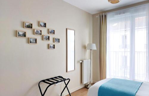 Saint-Ouen Appartement | "STARRY in SO" 47m2, parking gratuit, rue calme et arborée, METRO 10 min, Stade de France 24min à pied
